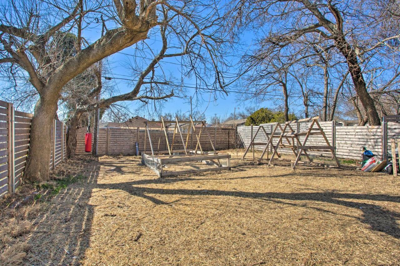 Stylish Okc Farmhouse With Garden - Close To Ou Villa Oklahoma City Exterior photo